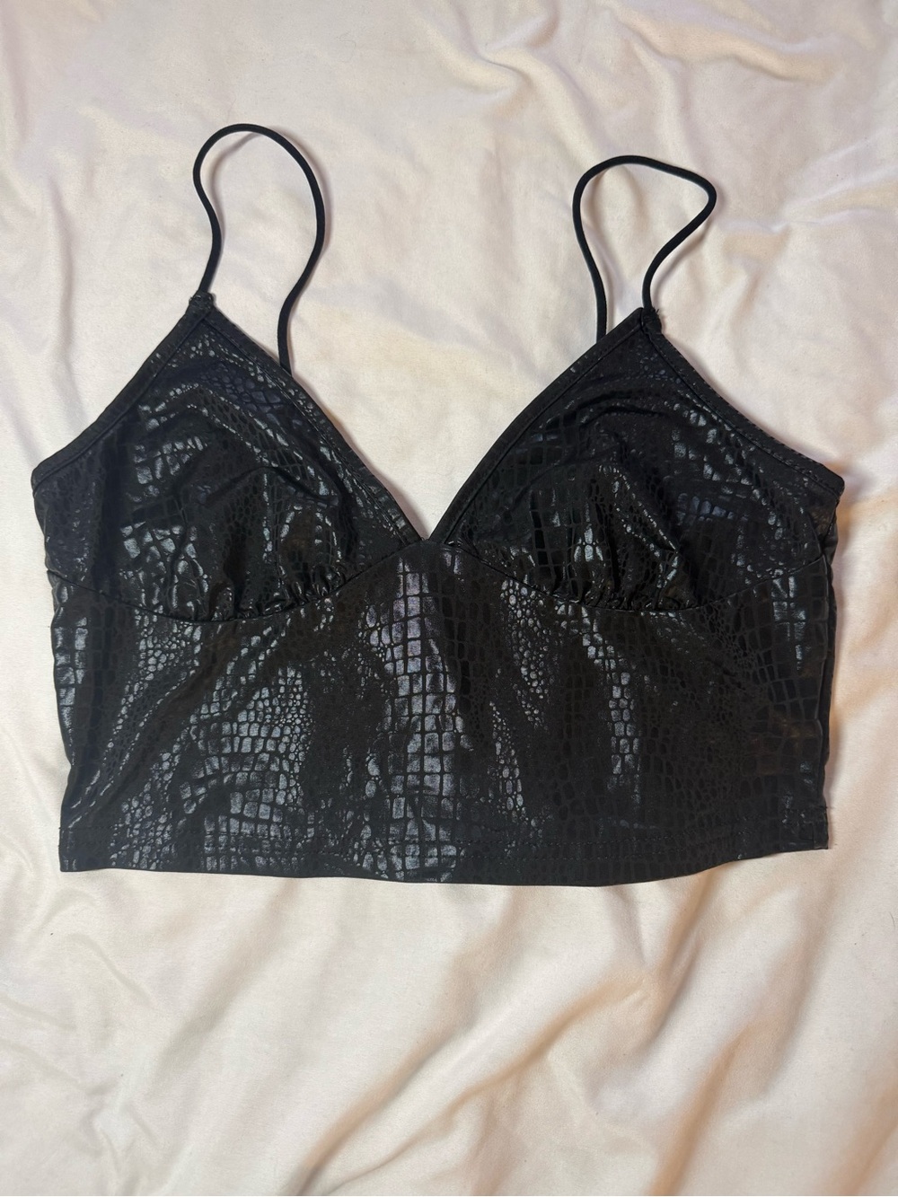 SHEIN Black Crocodile-Texture Bralette